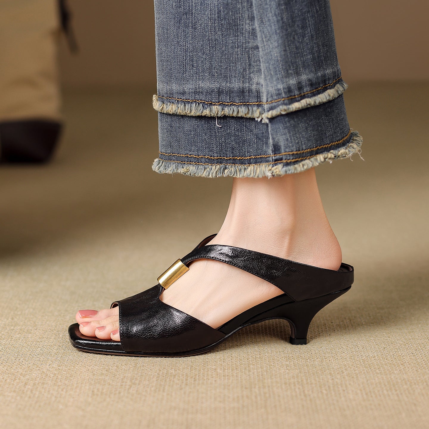 Comfortable one-strap high-heeled sandals for women